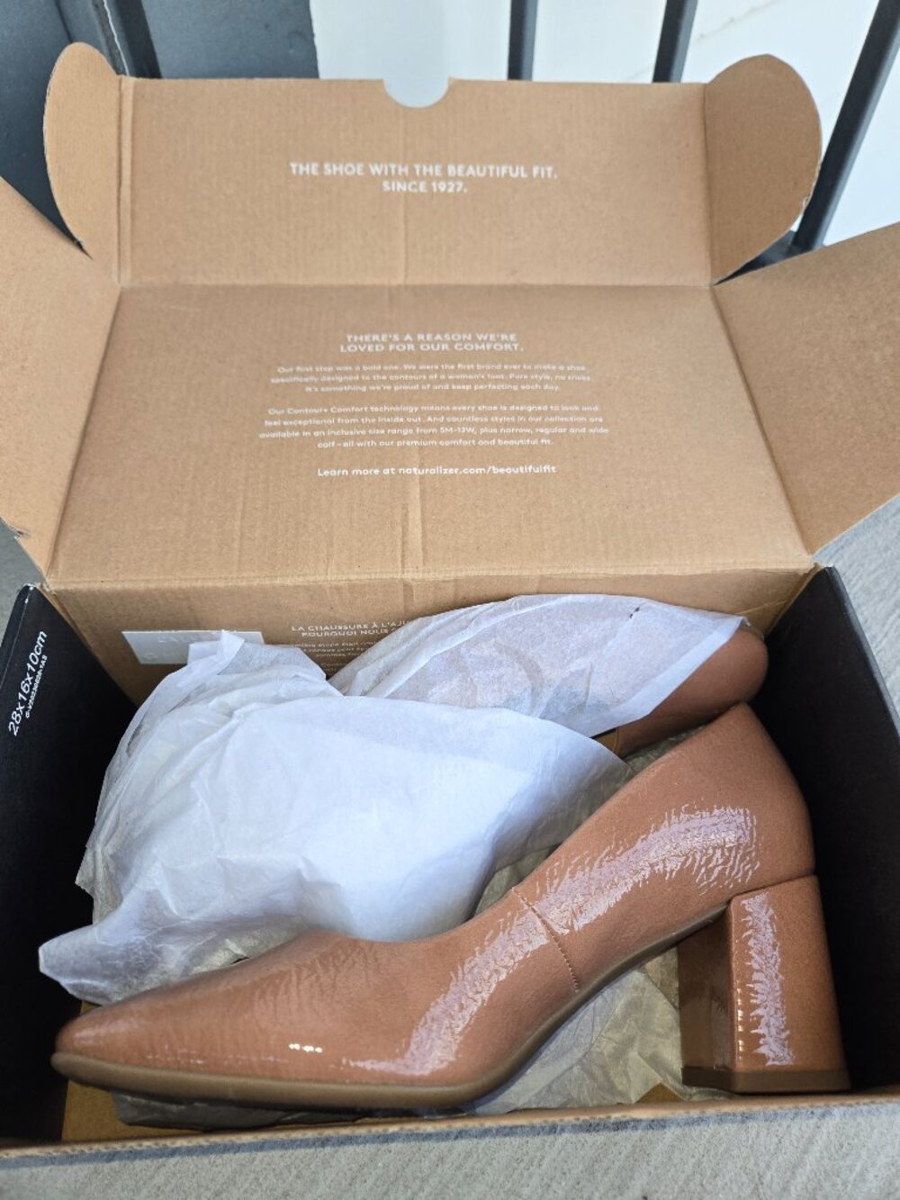 Naturalizer Block Heel Square Toe Shoe